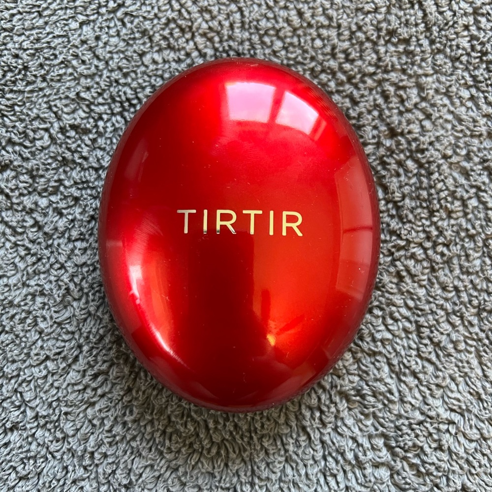 TIRTIR Mask Fit Red Cushion Foundation. Shade 10C Shell.